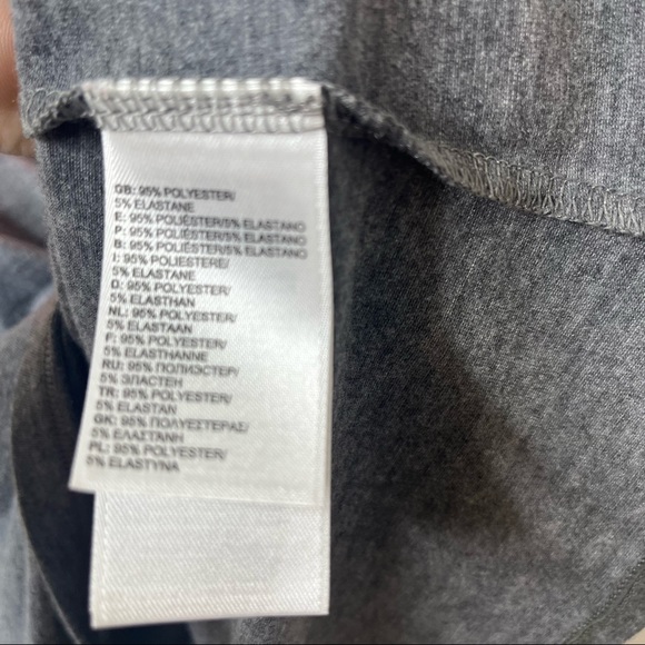 THE NORTH FACE Graphic Tee Shirt - Picture 9 of 9